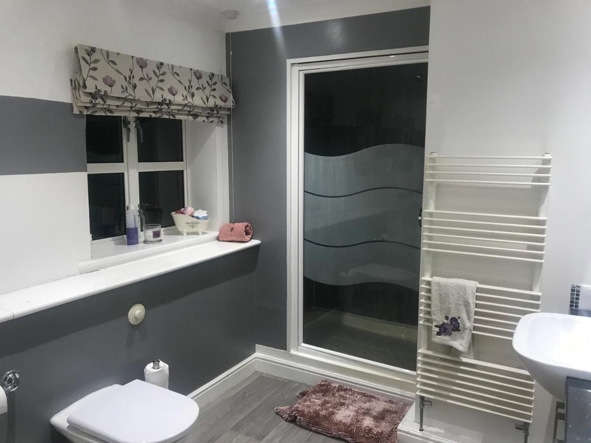 The Master Suite, Enjoy The Countryside In Style Ashover 외부 사진
